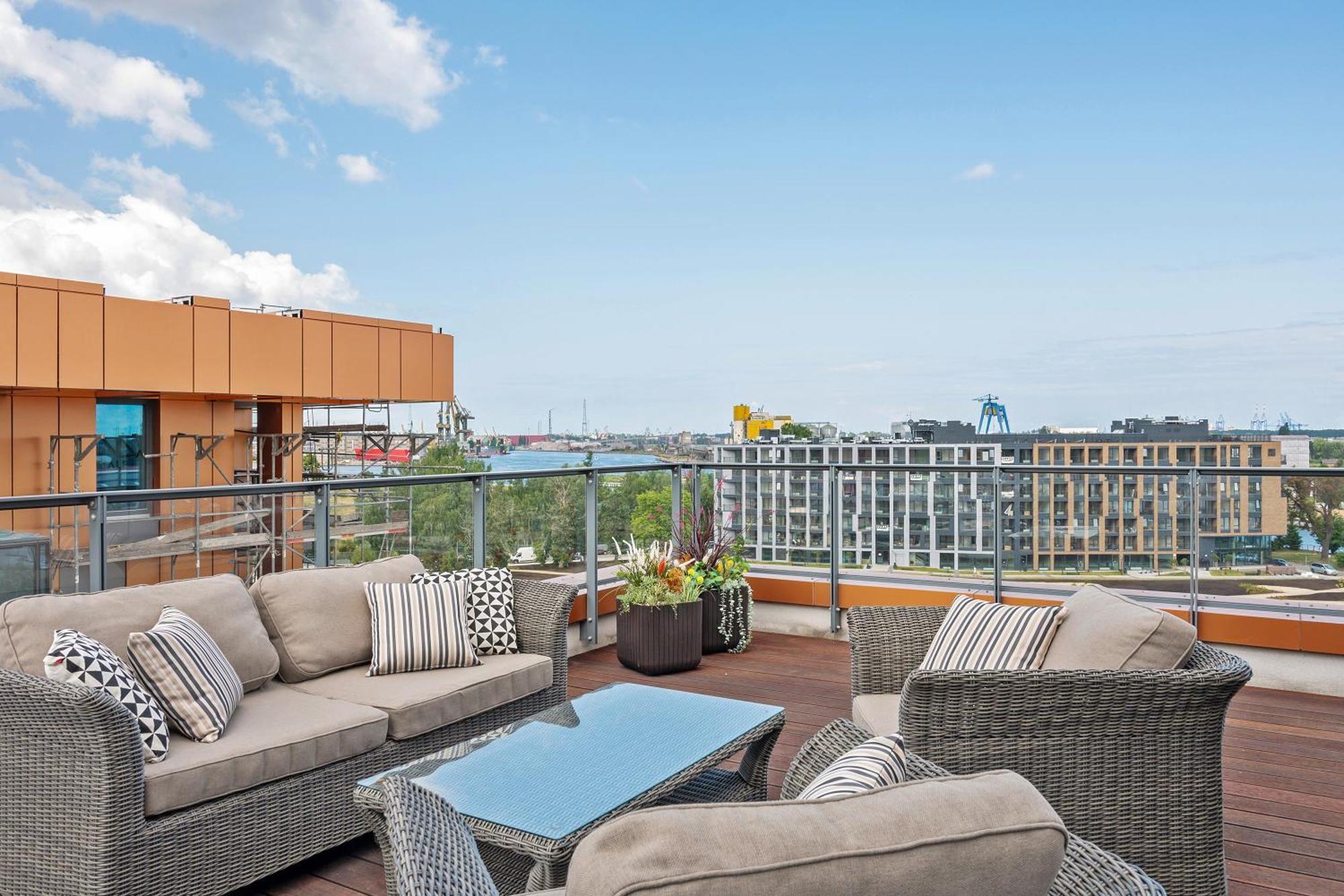 Blue Mandarin Riverside Gdansk Dış mekan fotoğraf