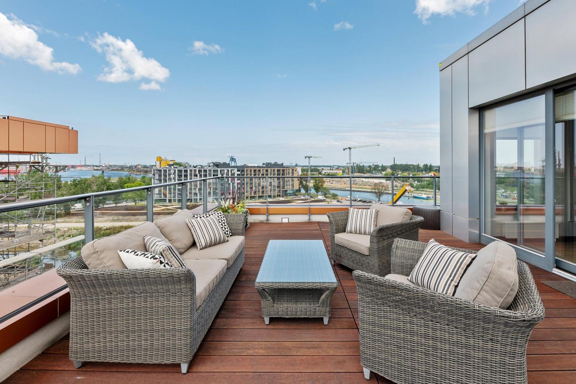 Blue Mandarin Riverside Gdansk Dış mekan fotoğraf